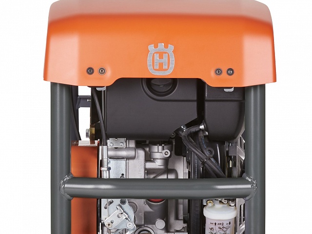 Виброплита реверсивная Husqvarna LG 204